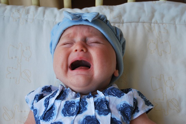 płaczące dziecko